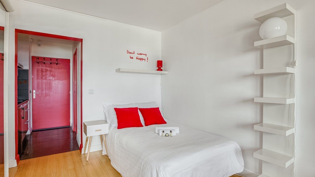 Photo of Bedroom in 13th Arrondissement