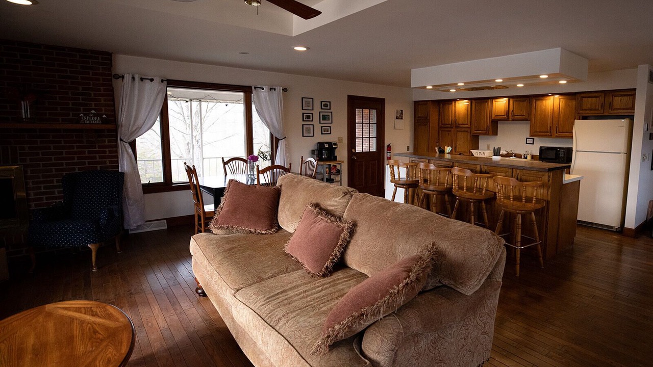Photo of Livingroom in Beattyville