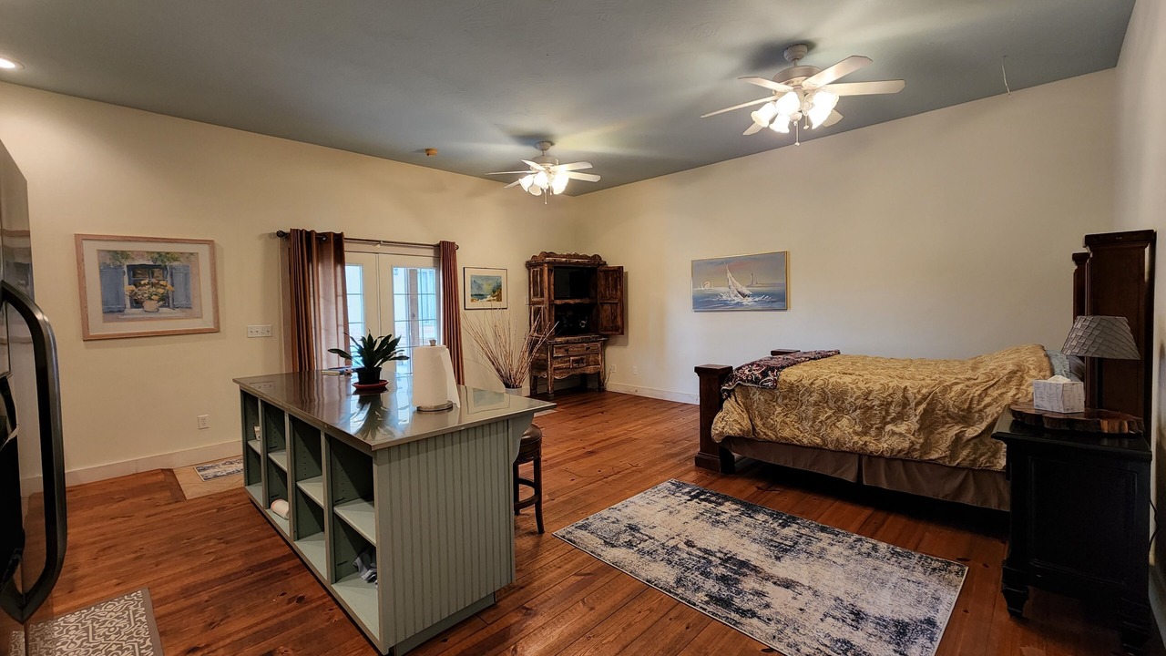 Photo of Bedroom in Marshfield