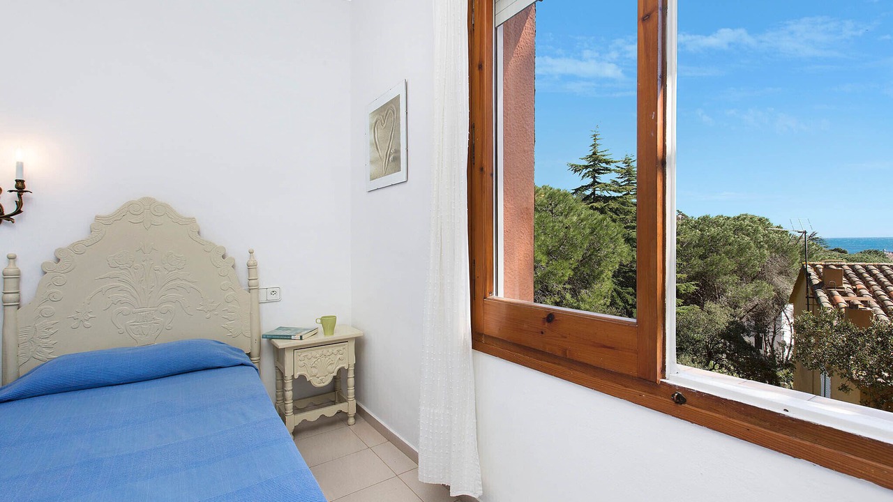 Photo of Bedroom in Llafranc