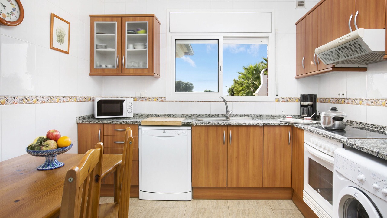 Photo of Kitchen in Lloret Blau
