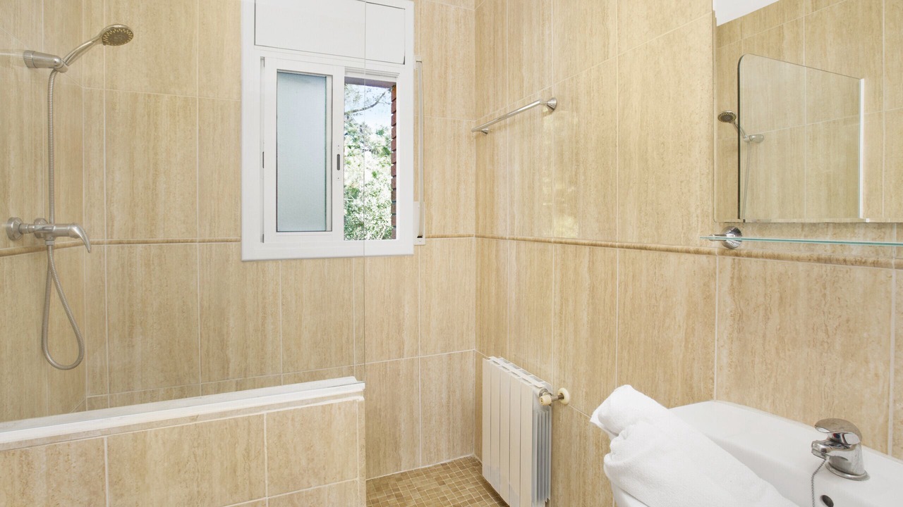 Photo of Bathroom in Lloret Blau