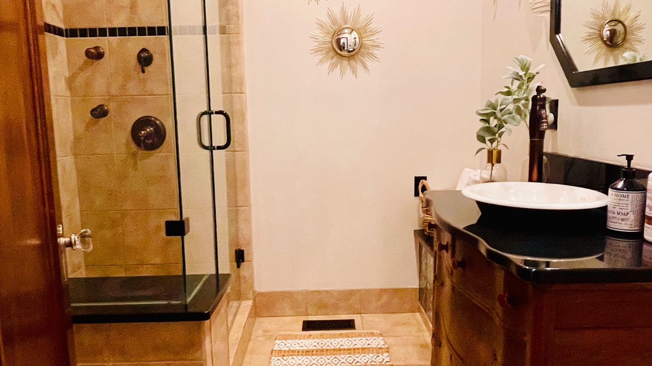 Photo of Bathroom in Sleepy Hollow