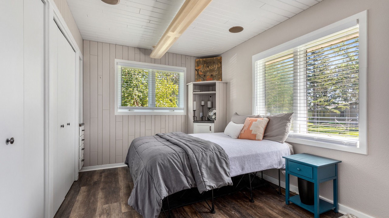 Photo of Bedroom in Brainerd
