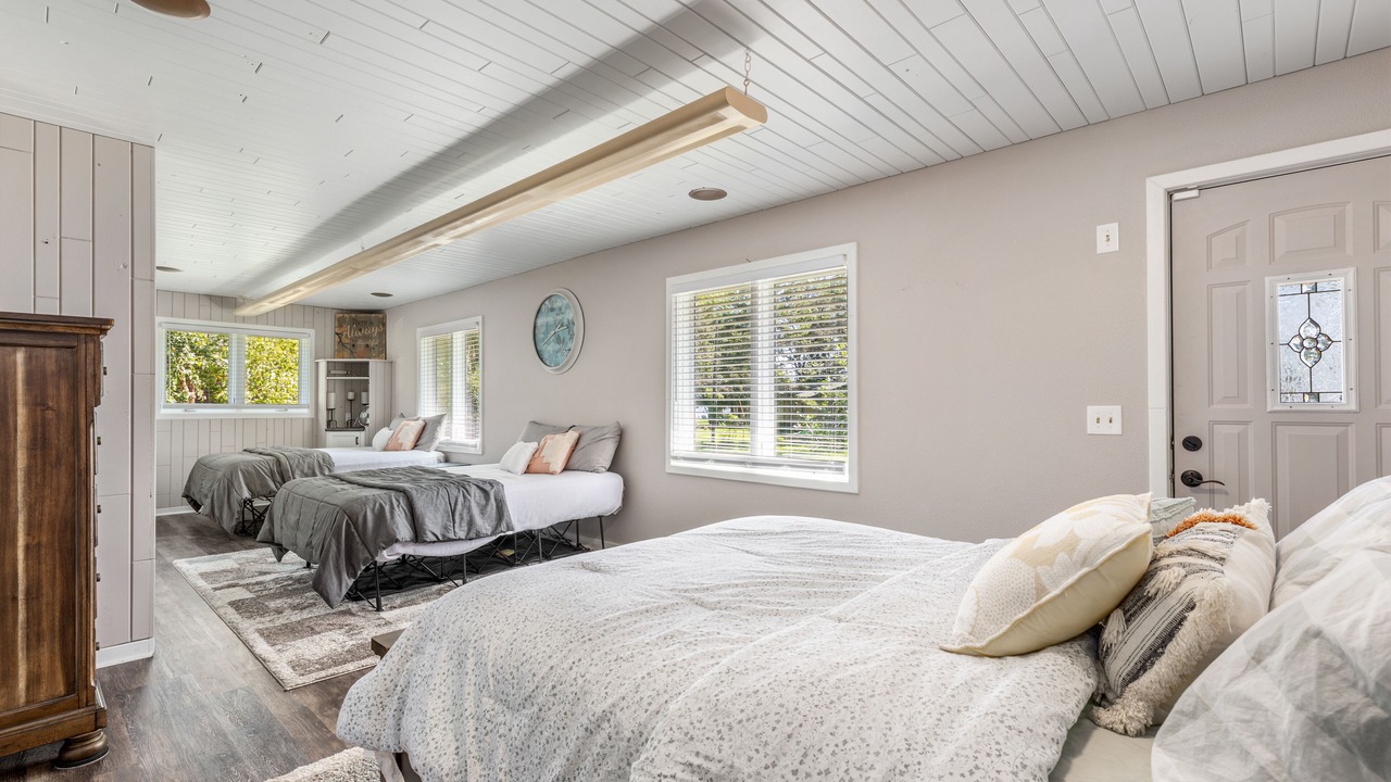 Photo of Bedroom in Brainerd