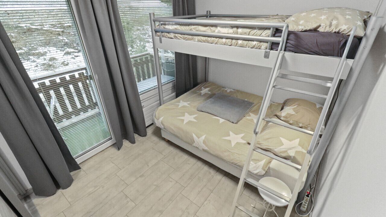 Photo of Bedroom in Noes