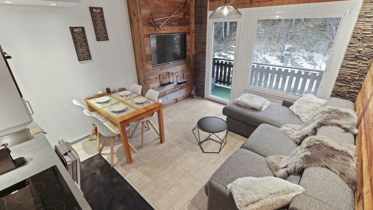 Photo of Livingroom in Noes