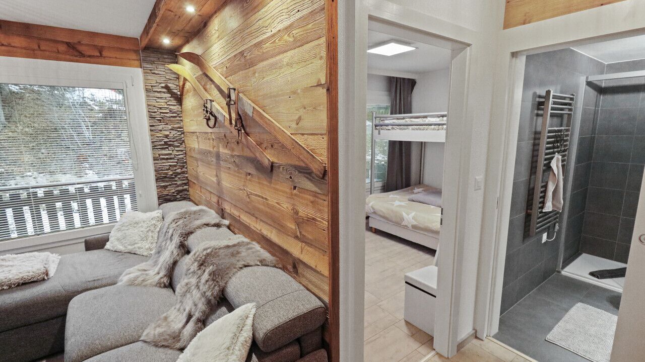 Photo of Bedroom in Noes