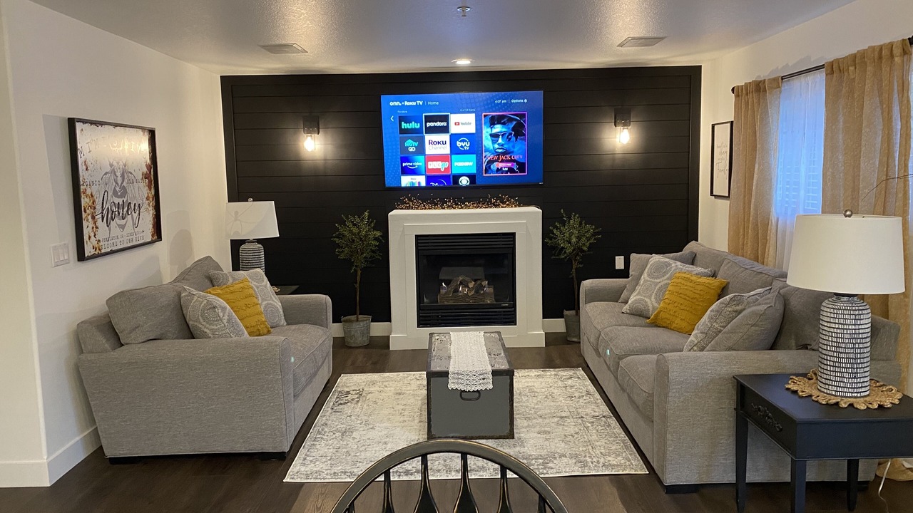 Photo of Livingroom in Pendleton