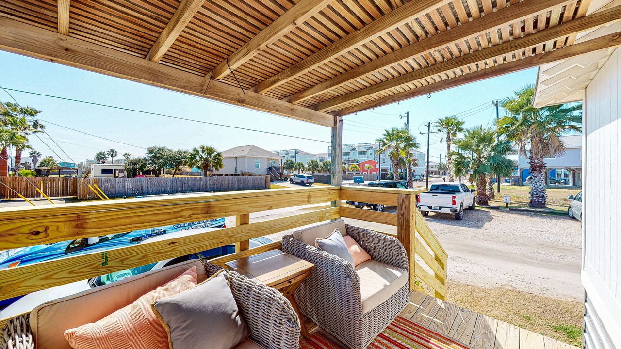 Photo of Patio Balcony in Shibui Sands