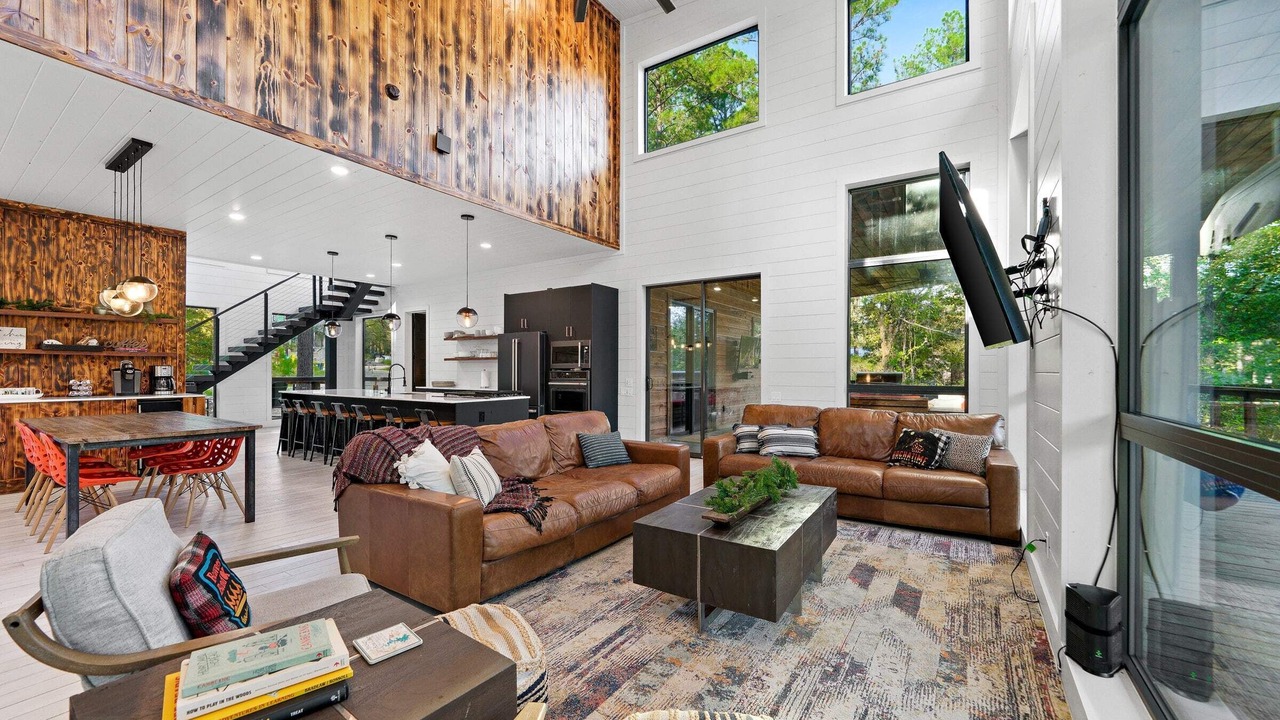 Photo of Livingroom in Hochatown