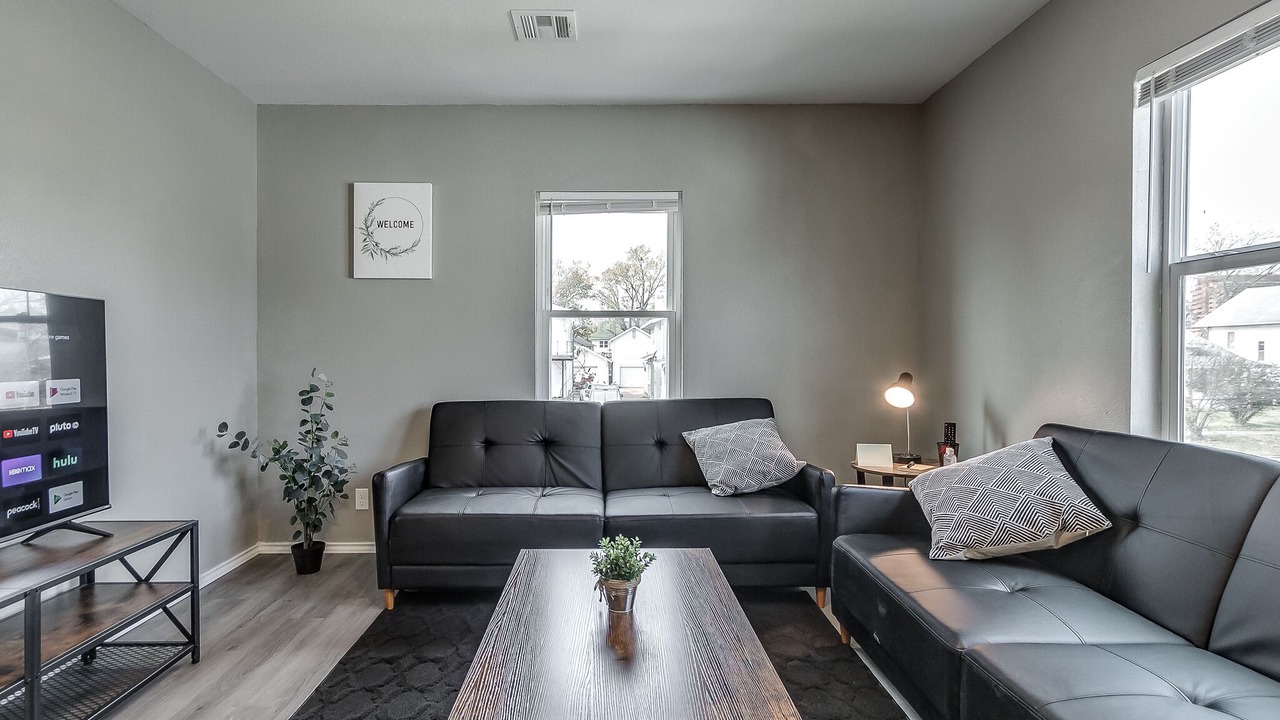 Photo of Livingroom in Bartlesville