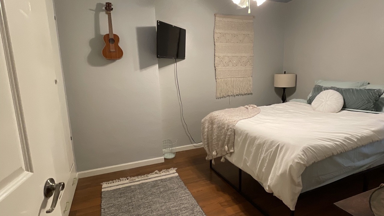 Photo of Bedroom in Oakdale