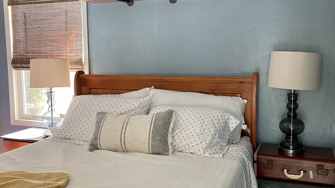Photo of Bedroom in Oakdale