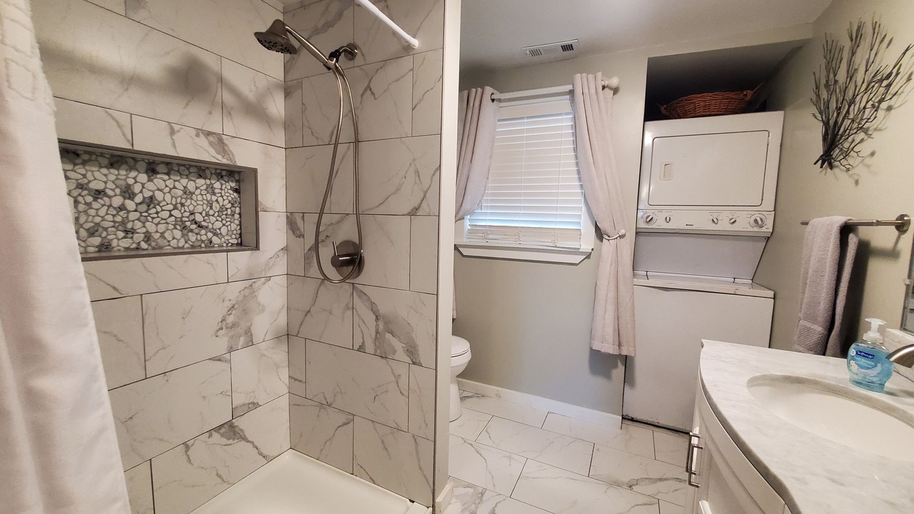 Photo of Bathroom in Tunnel Hill