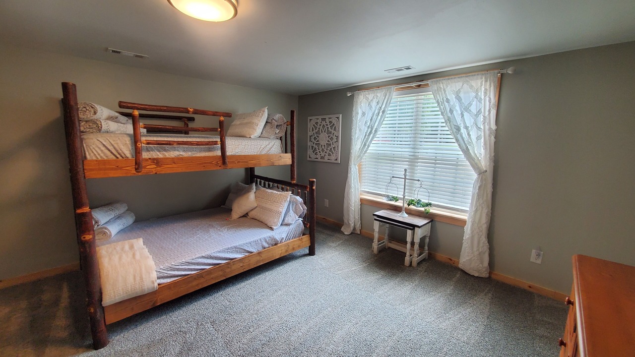 Photo of Bedroom in Tunnel Hill