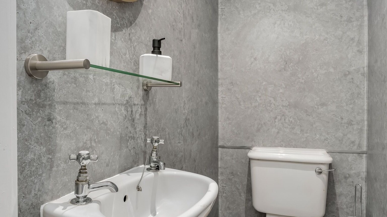 Photo of Bathroom in Bonhill