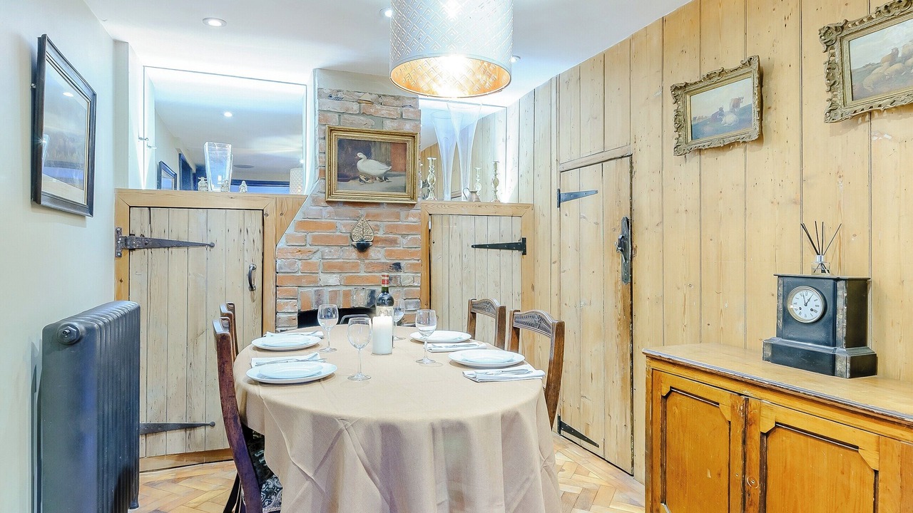 Photo of Bedroom in Faversham