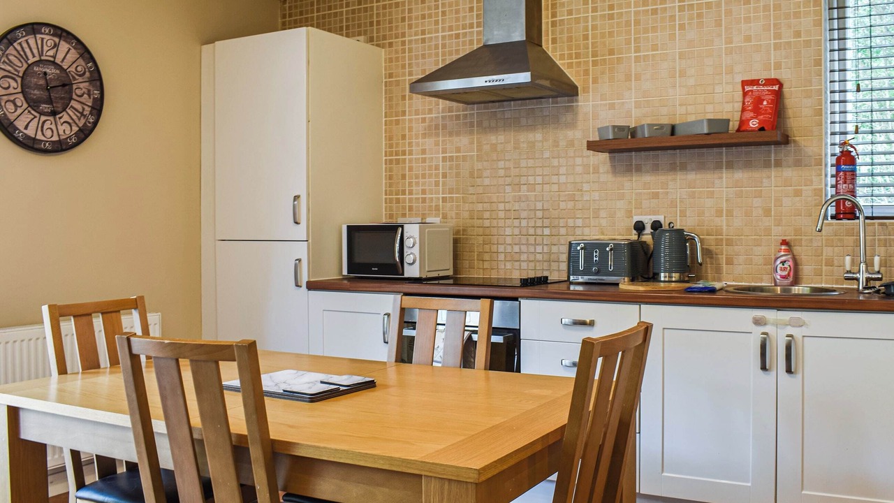 Photo of Others in Lixwm