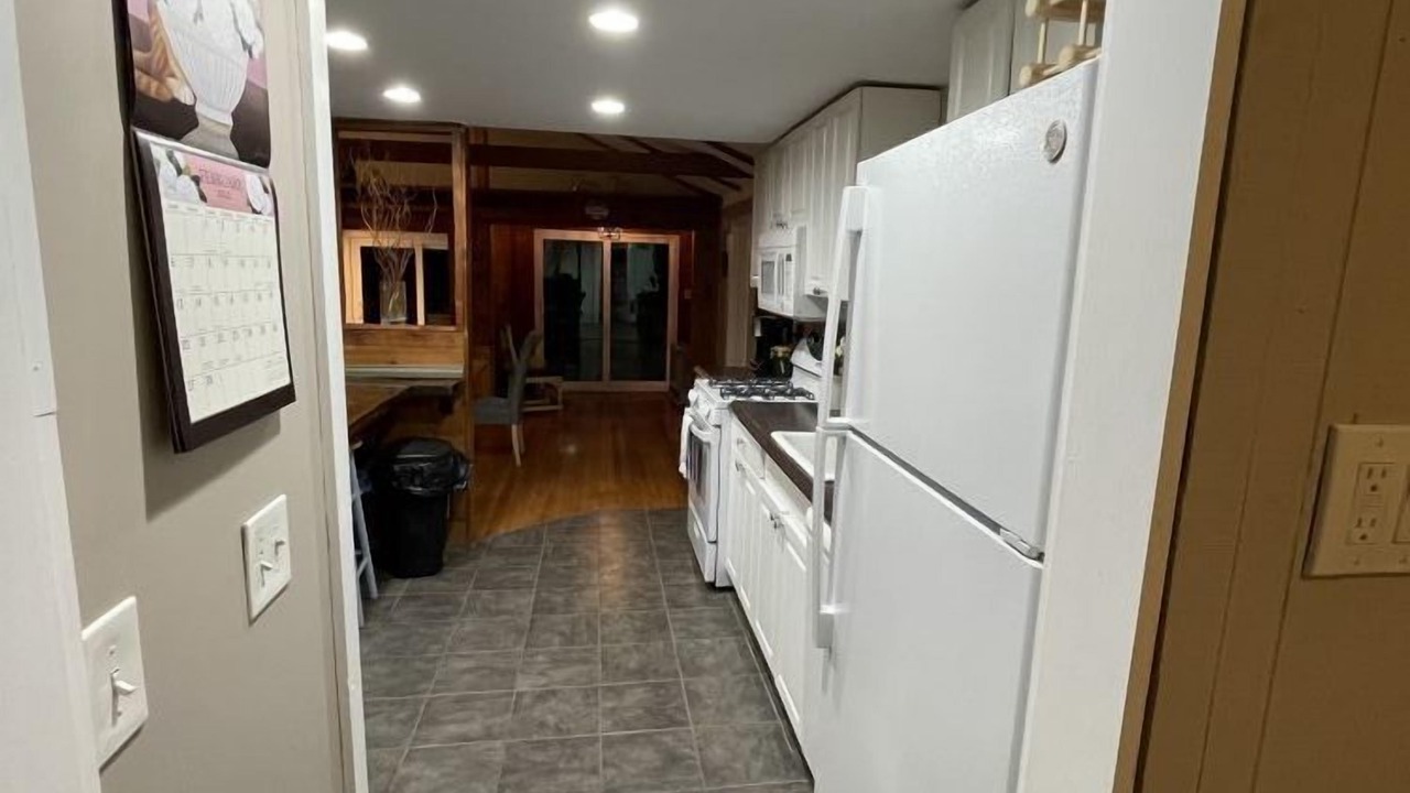 Photo of Others in Goshen