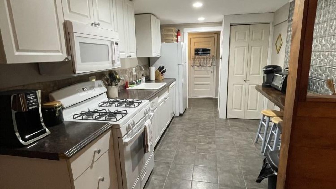 Photo of Others in Goshen