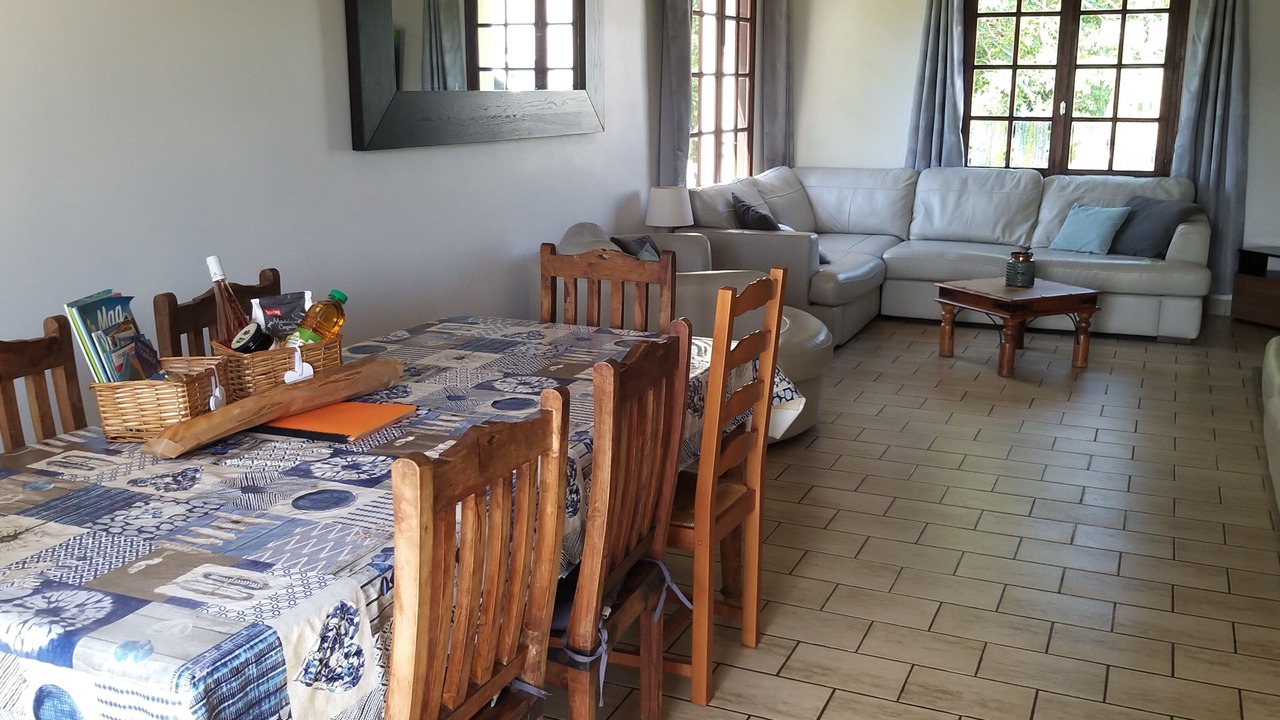 Photo of Livingroom in Saint-Denis-du-Payre