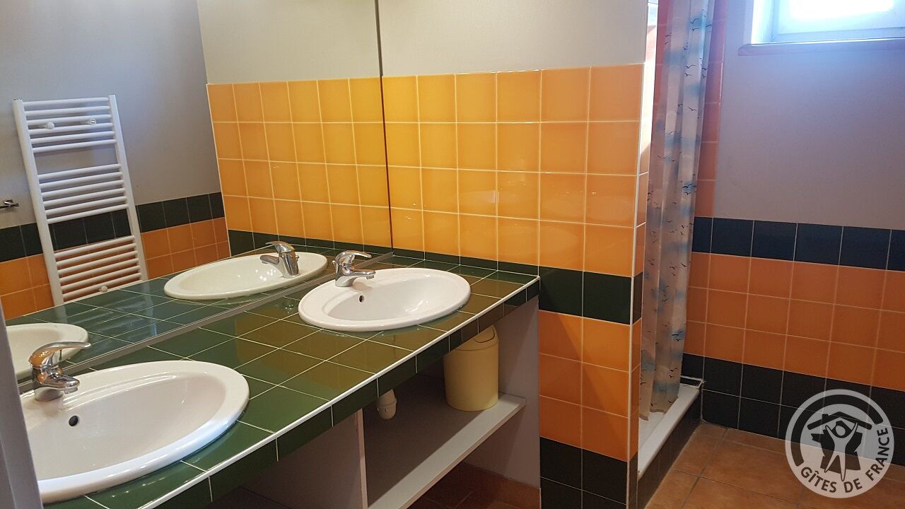 Photo of Bathroom in Thurins
