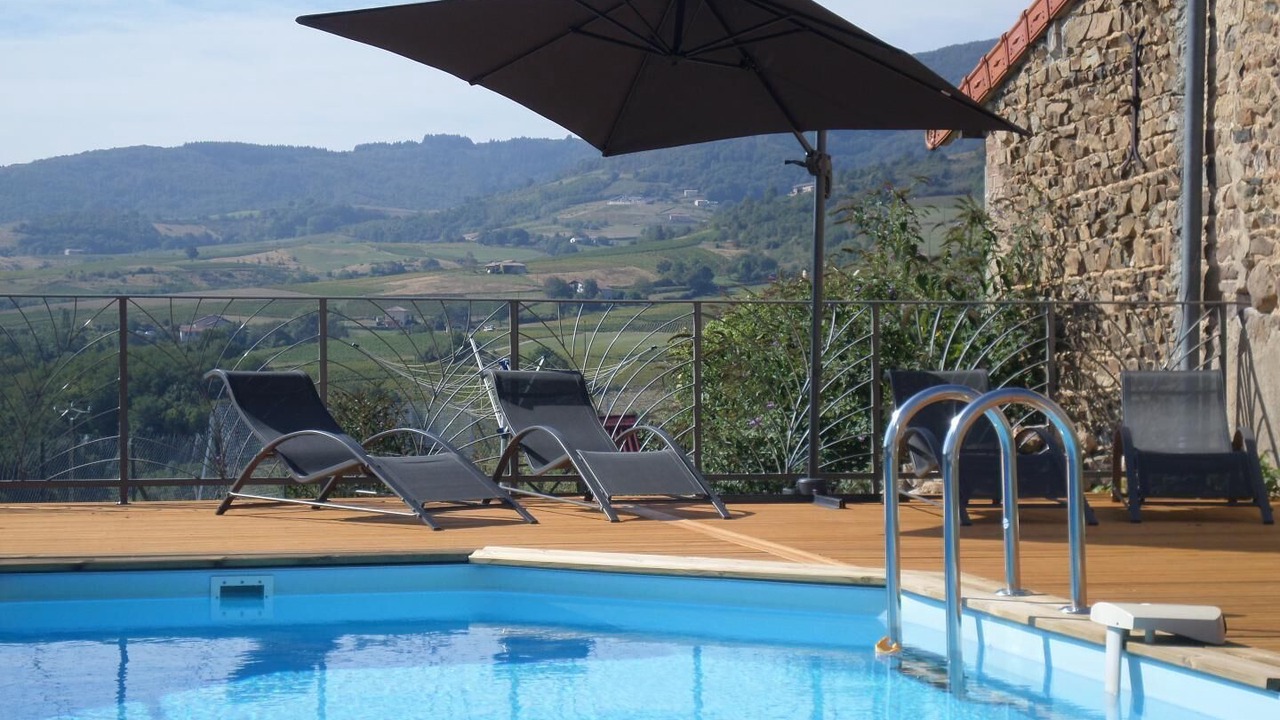 Photo of Outdoor in Emeringes