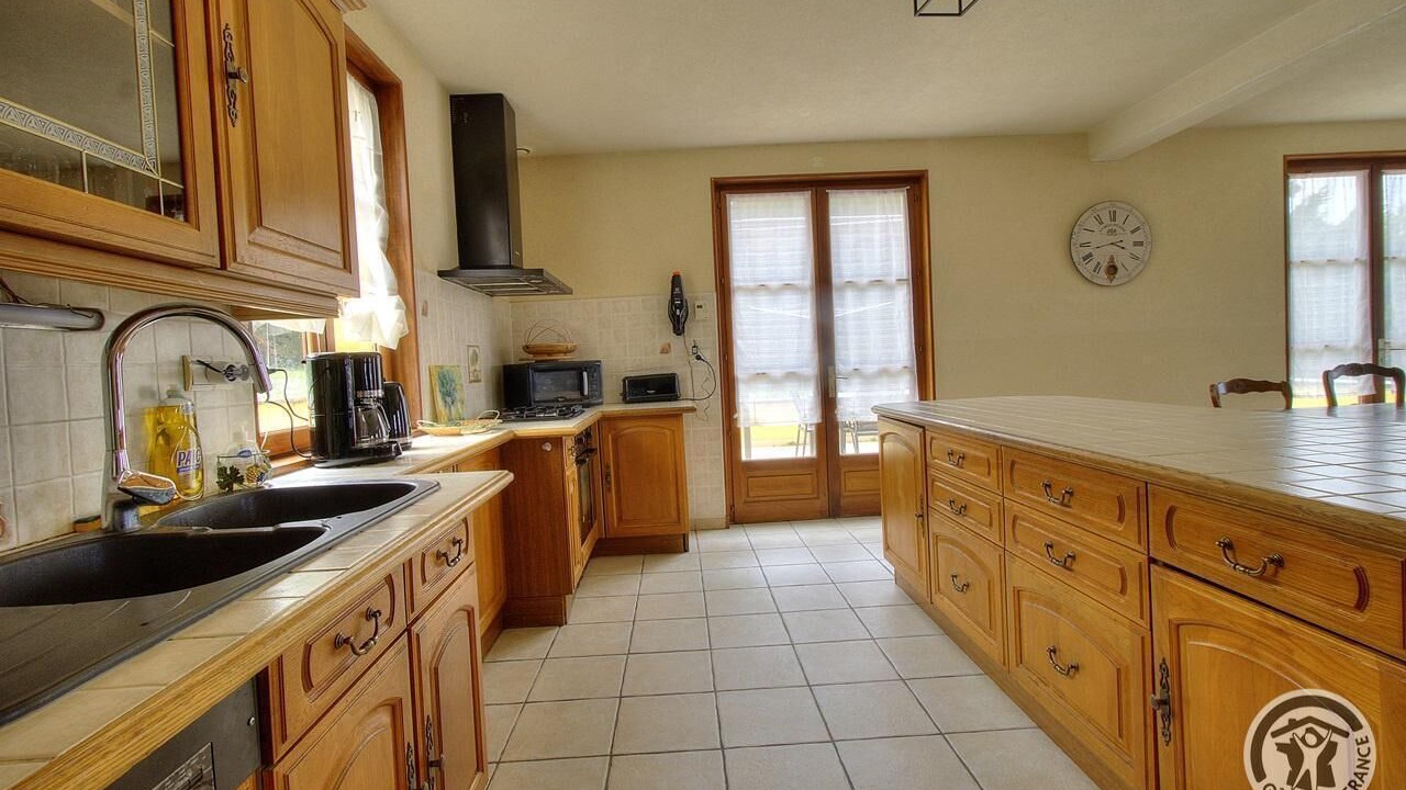 Photo of Kitchen in Saint-Germain-sur-l'Arbresle