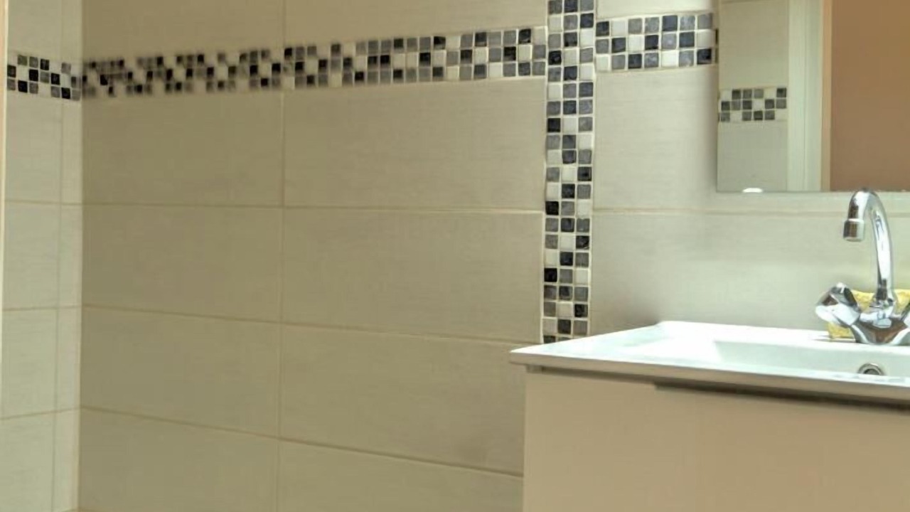 Photo of Bathroom in Fleurie