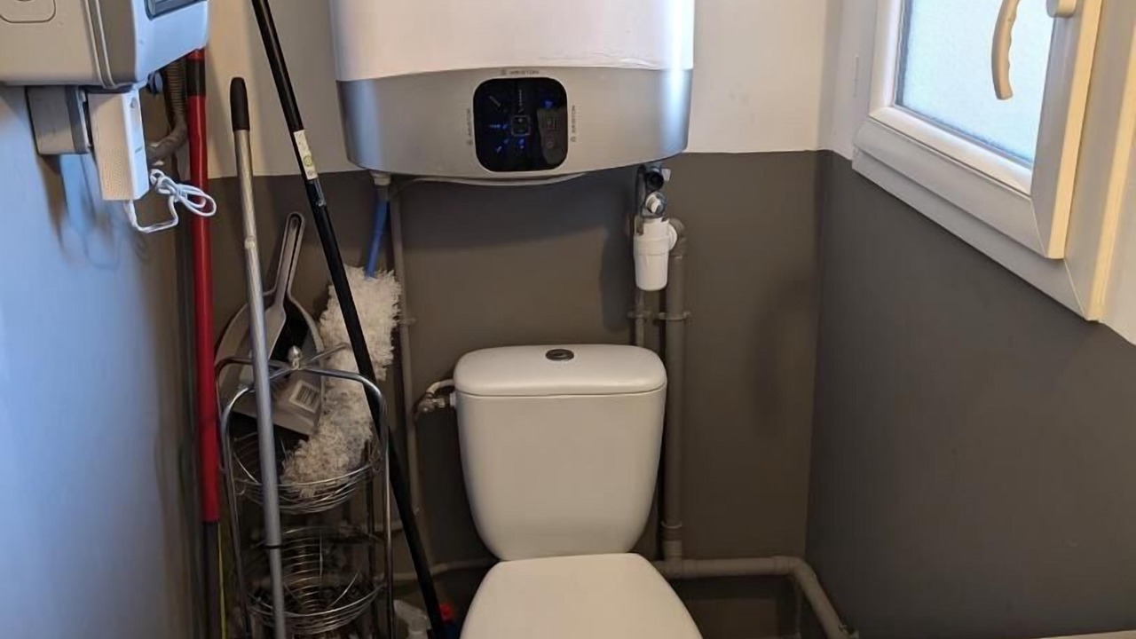 Photo of Bathroom in Toussieu