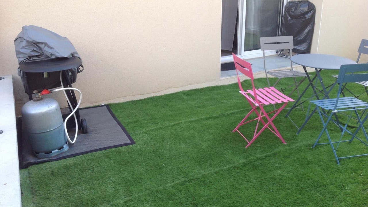 Photo of Patio Balcony in Toussieu