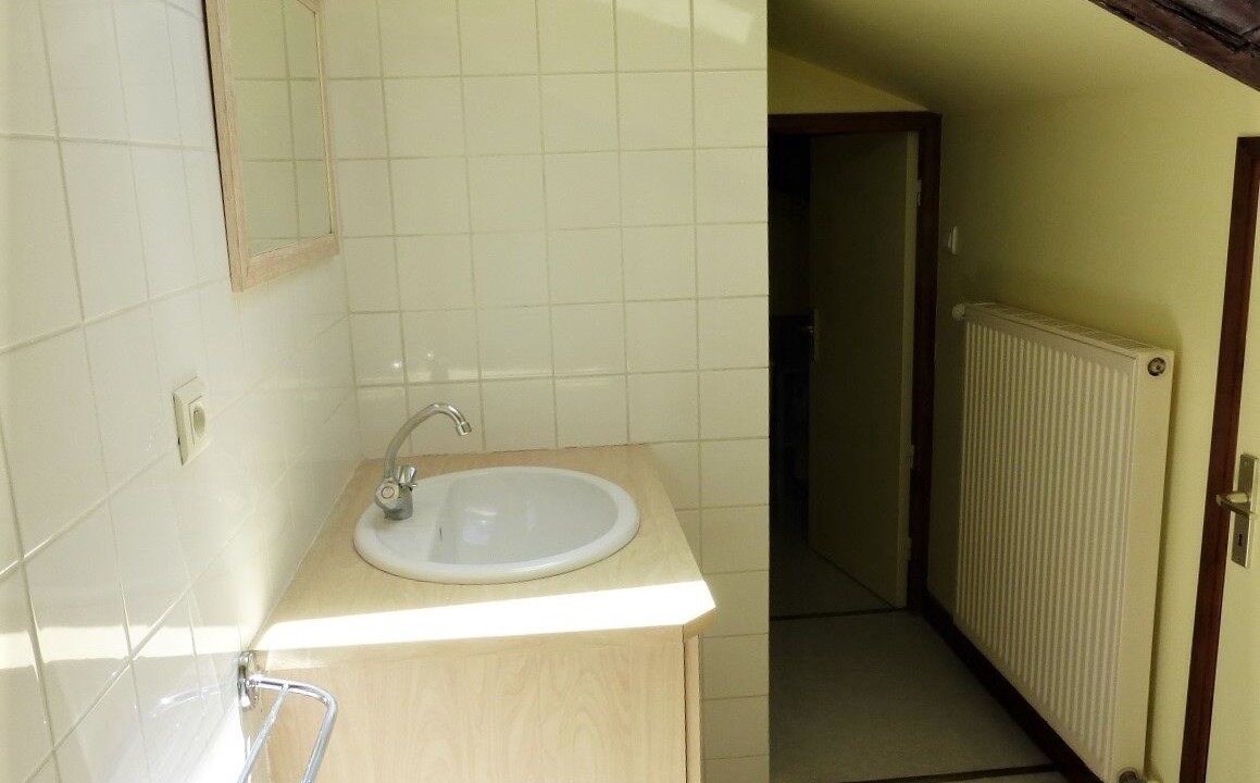 Photo of Bathroom in Marcy