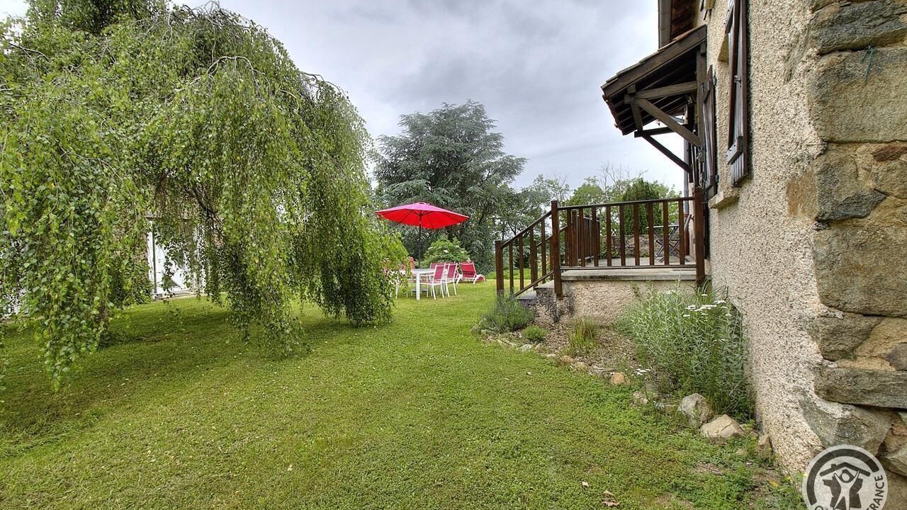 Photo of Patio Balcony in Ronno