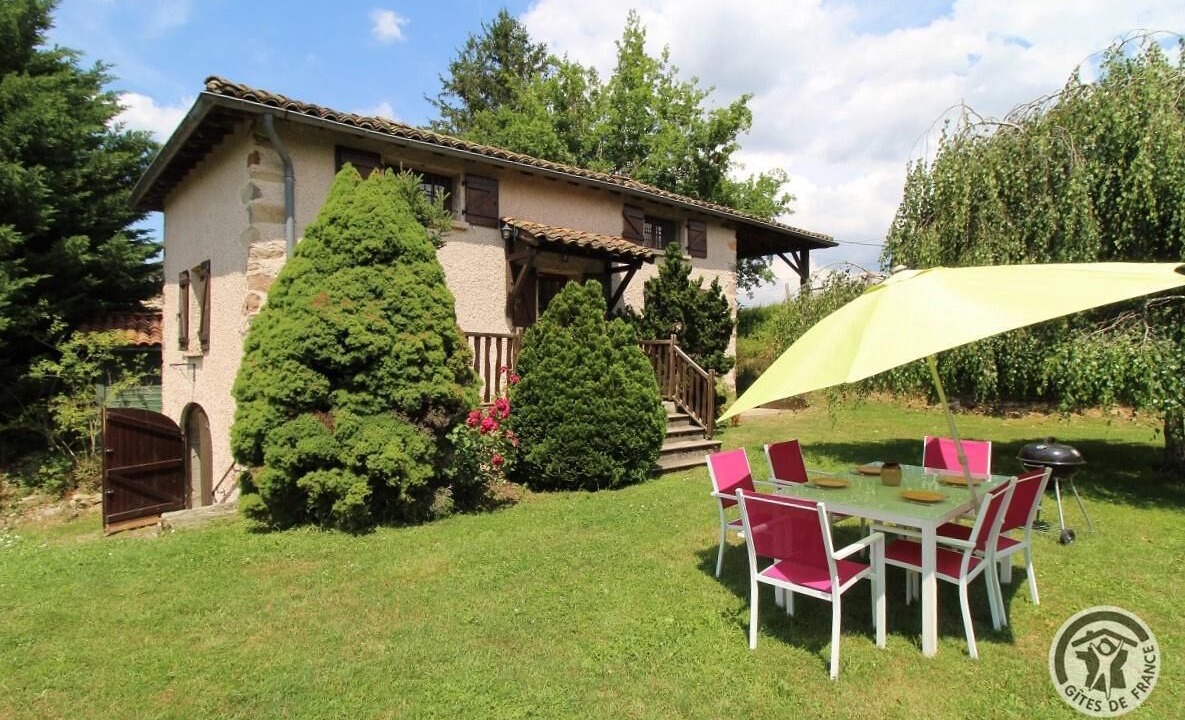 Photo of Outdoor in Ronno