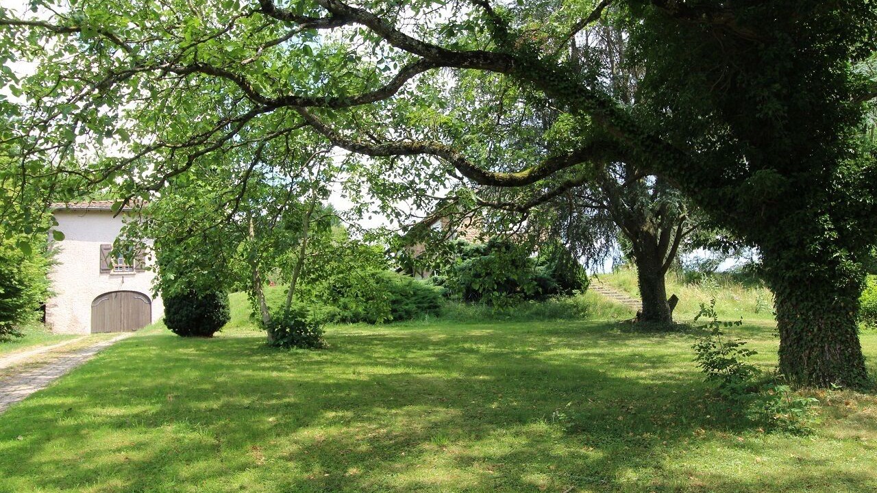 Photo of Outdoor in Ronno