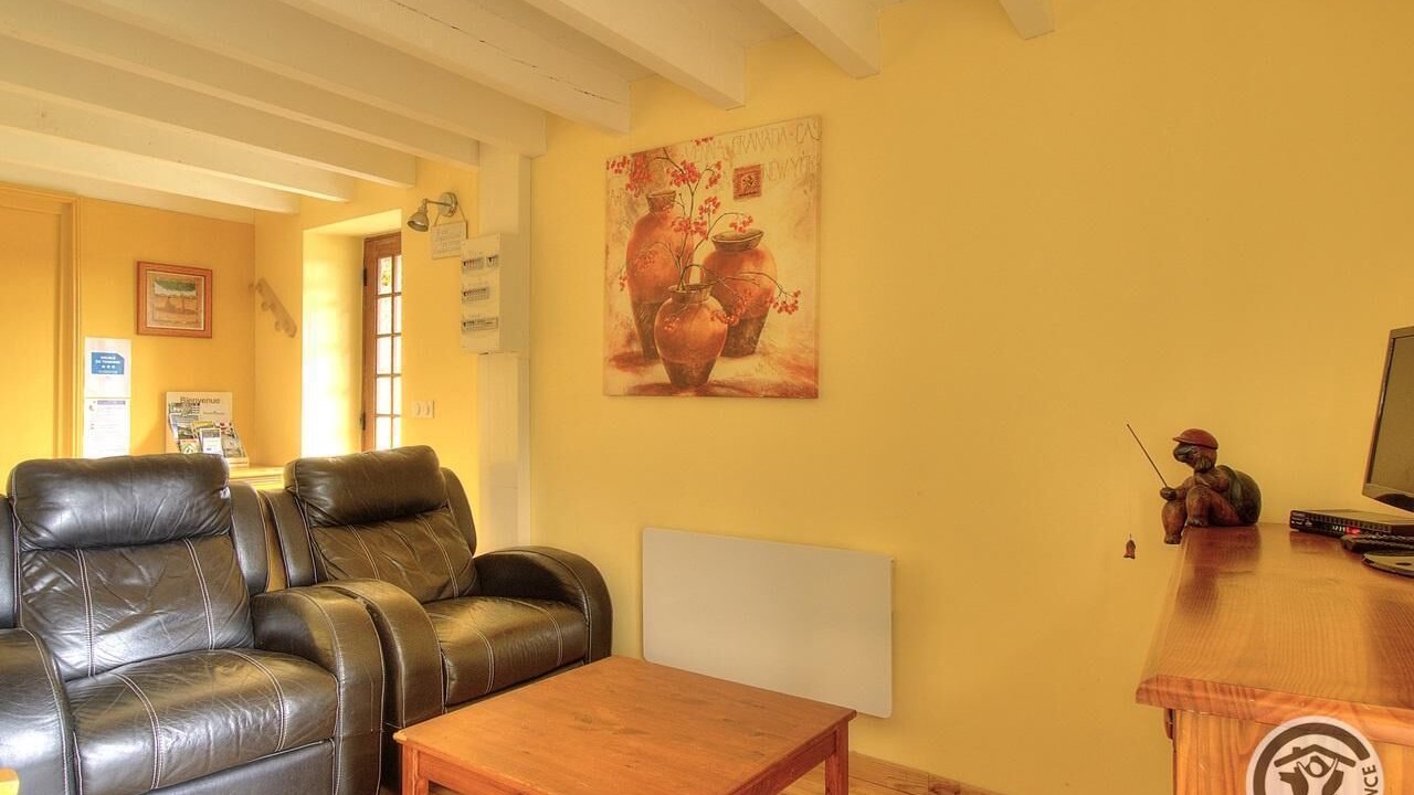 Photo of Others in Ronno