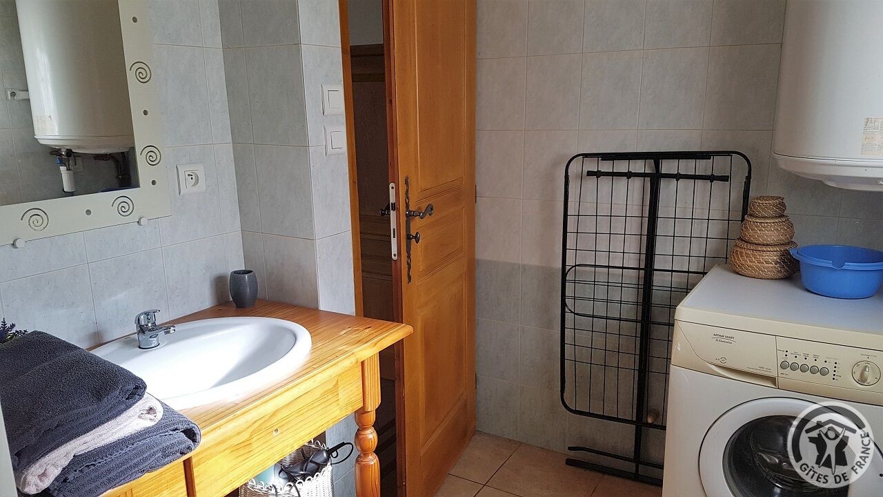 Photo of Bathroom in Courzieu