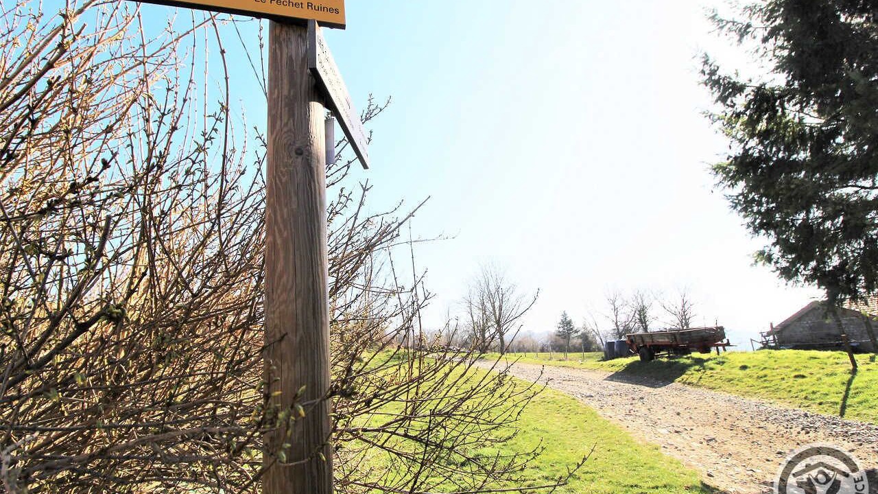 Photo of Others in Joux