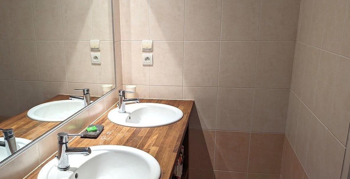 Photo of Bathroom in Le Perreon