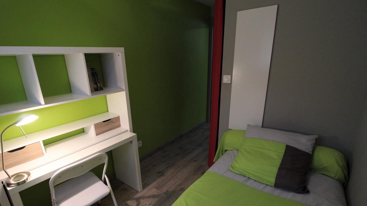 Photo of Bedroom in Saint-Andeol-le-Chateau