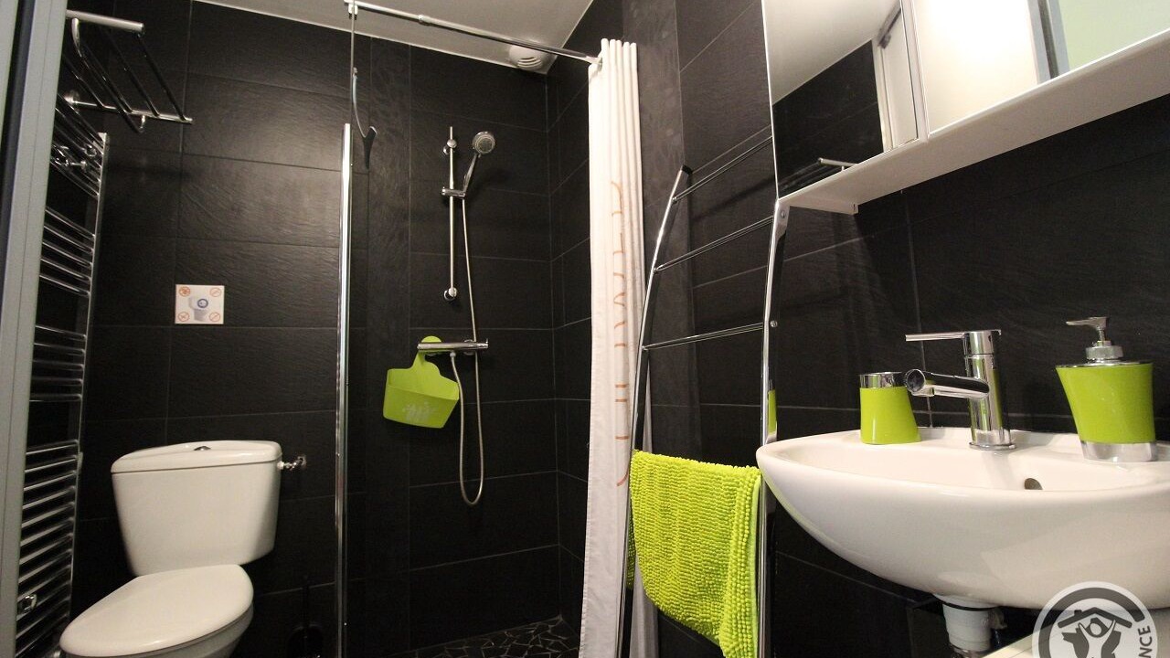 Photo of Bathroom in Saint-Andeol-le-Chateau