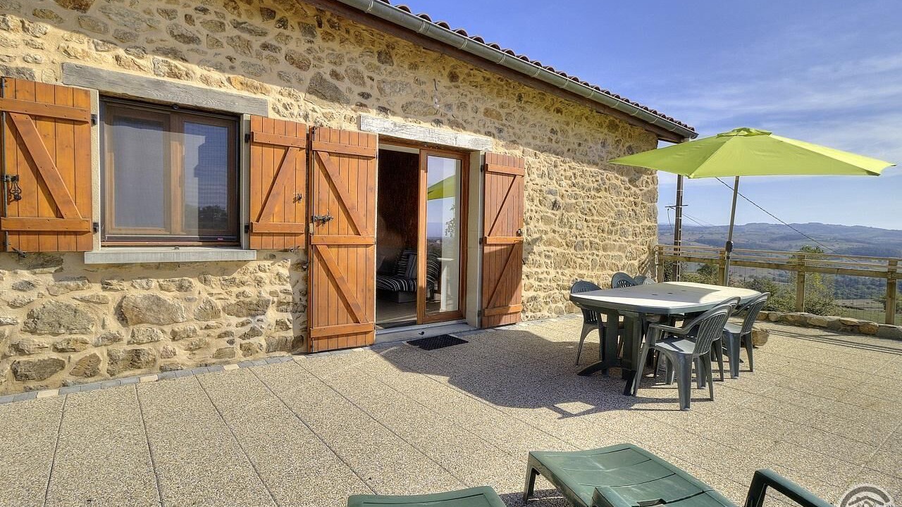 Photo of Outdoor in Pomeys