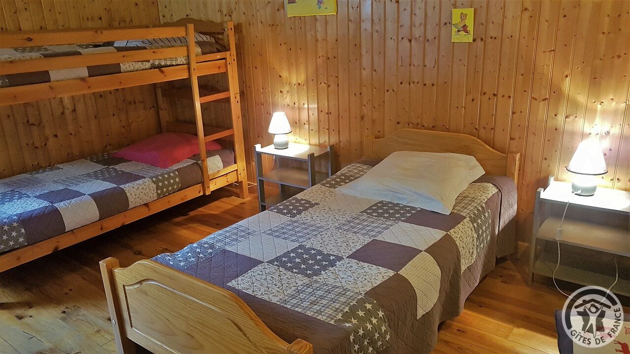Photo of Bedroom in Propieres