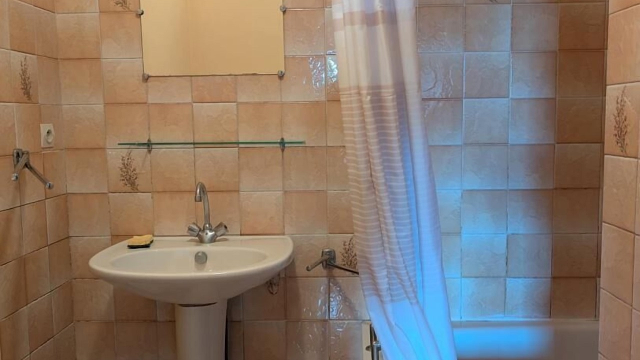Photo of Bathroom in Saint-Appolinaire