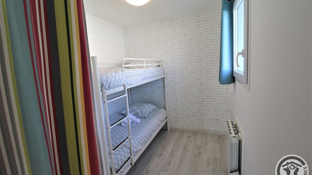 Photo of Bedroom in Saint-Andeol-le-Chateau