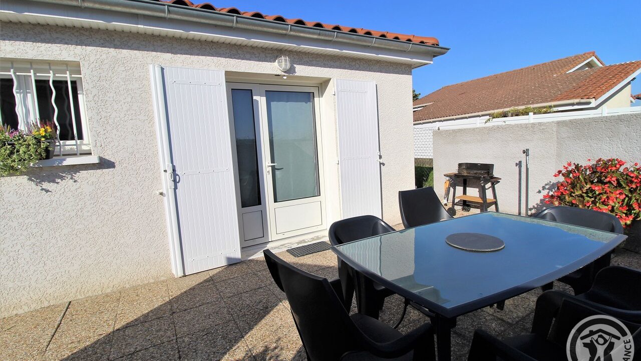 Photo of Outdoor in Saint-Andeol-le-Chateau
