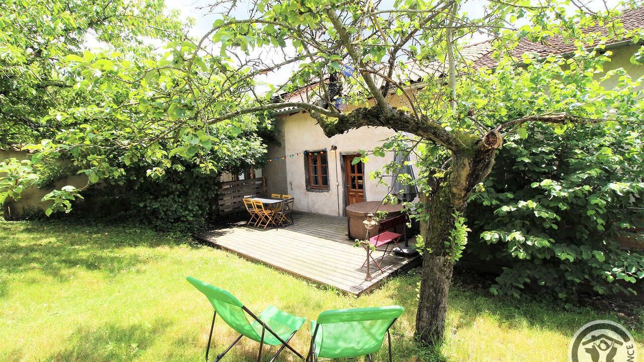 Photo of Outdoor in Chambost-Longessaigne