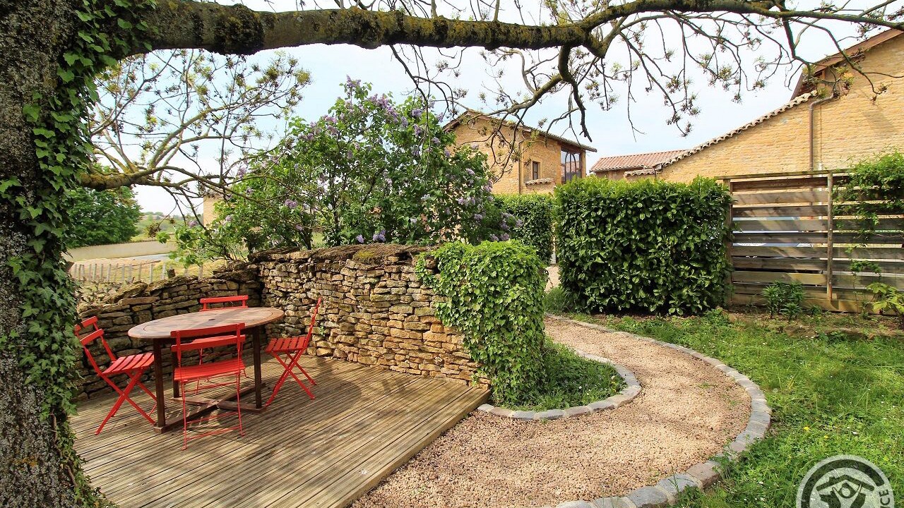 Photo of Outdoor in Lacenas