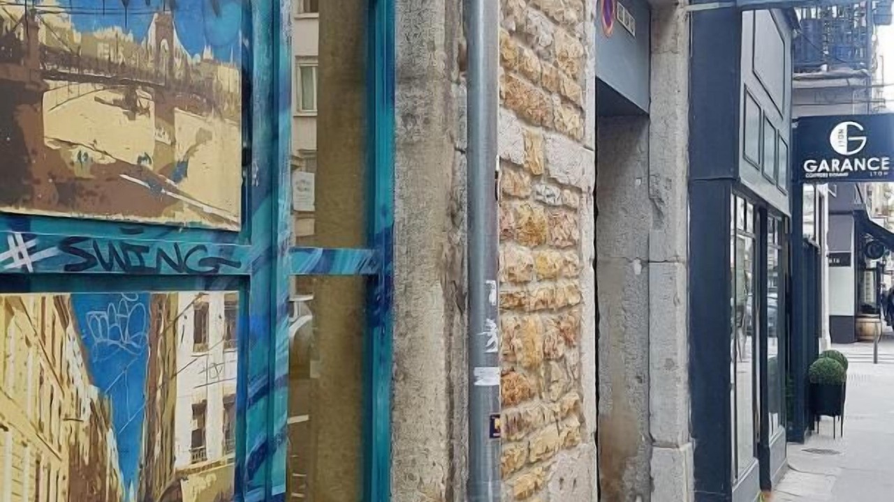 Photo of Outdoor in Moliere - Edgard Quinet